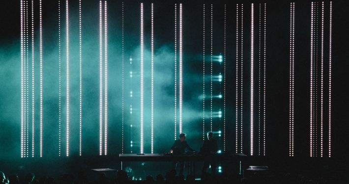 WORKS 1 lichterloh | WORKS 19A5975