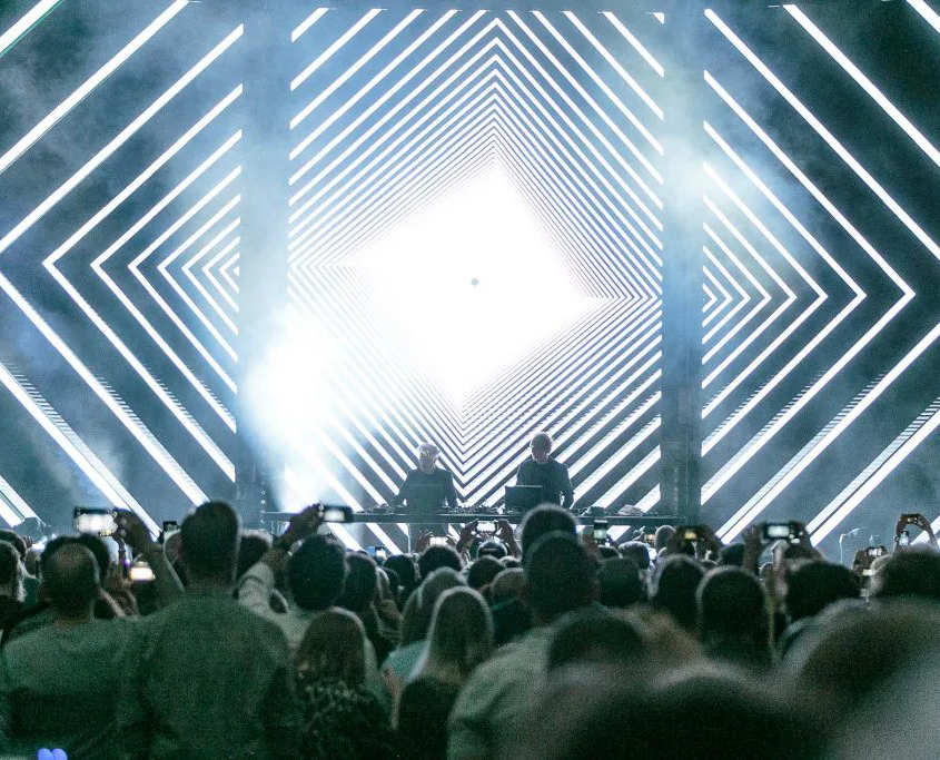 KD-by-Patrick-Muennich-7-1024x683 lichterloh | KRUDER AND DORFMEISTER <br> <h6>live perfomance</h6> KD by Patrick Muennich 7 1024x683 1