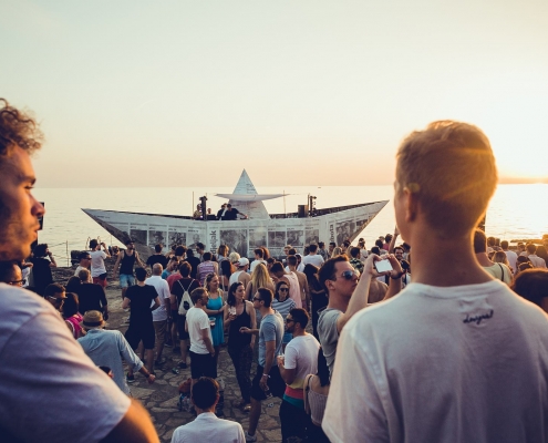 lichterloh | PAPERBOAT <br> <h6>Mainstage LHF16</h6> 13411624 928035730635217 647977813839916021 o