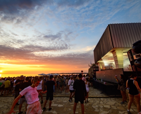 LHF22 Mainstage Jennifer Cardini Thursday 20-28Uhr brauneddy lichterloh | @-@ <br> <h6>Mainstage LHF22</h6> LHF22 Mainstage Jennifer Cardini Thursday 20 28Uhr brauneddy 1